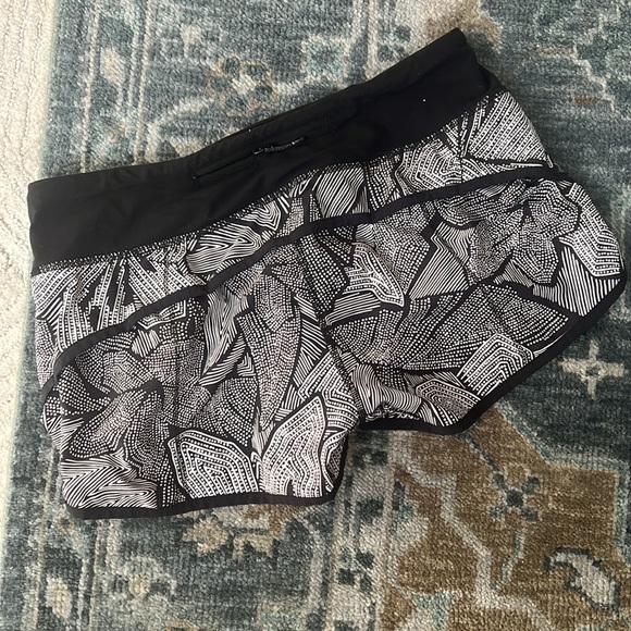 Lululemon speed shorts - Picture 2 of 2